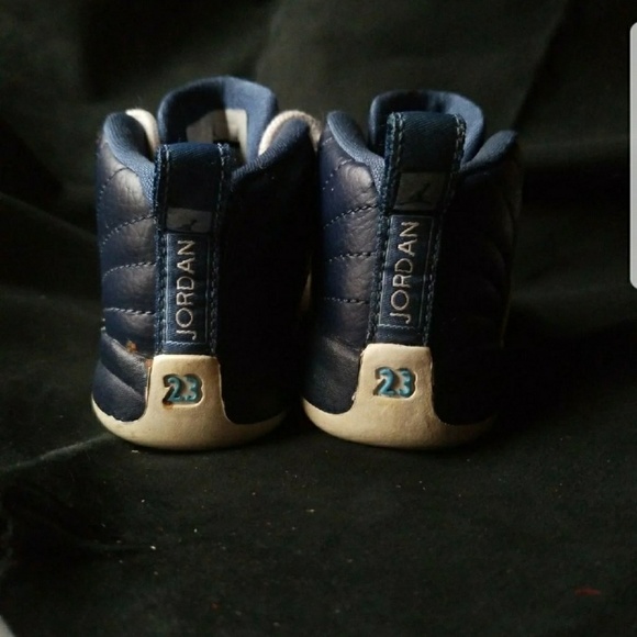 Air Jordan Obsidian 12s Size 4c euc - Picture 3 of 3